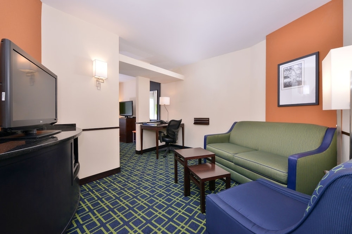 Imagen de la habitación del Hotel Fairfield By Marriott Inn and Suites Tacoma Puyallup. Foto 17