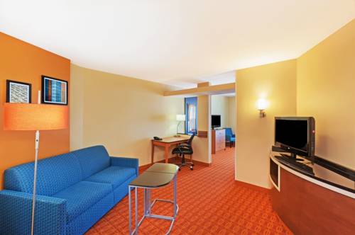 Imagen de la habitación del Hotel Fairfield By Marriott Inn and Suites Tulsa Downtown Arts District. Foto 10