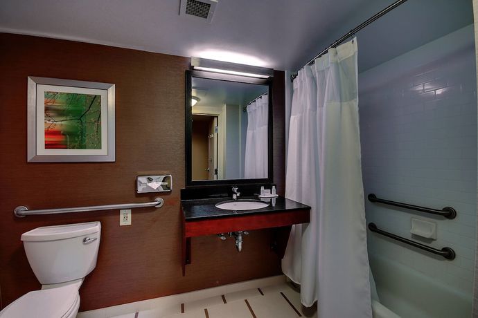 Imagen de la habitación del Hotel Fairfield By Marriott Inn and Suites Wallingford New Haven. Foto 8