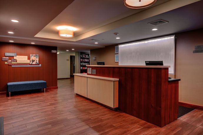 Imagen de los interiores del Hotel Fairfield By Marriott Inn and Suites Wallingford New Haven. Foto 18