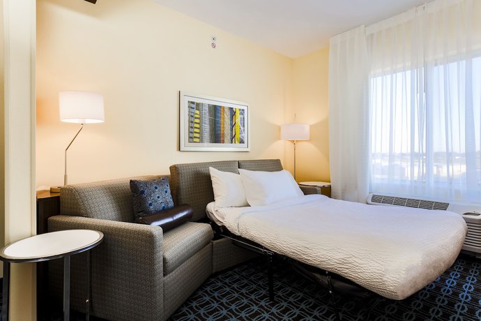 Imagen de la habitación del Hotel Fairfield By Marriott Inn and Suites Wheeling At The Highlands. Foto 9