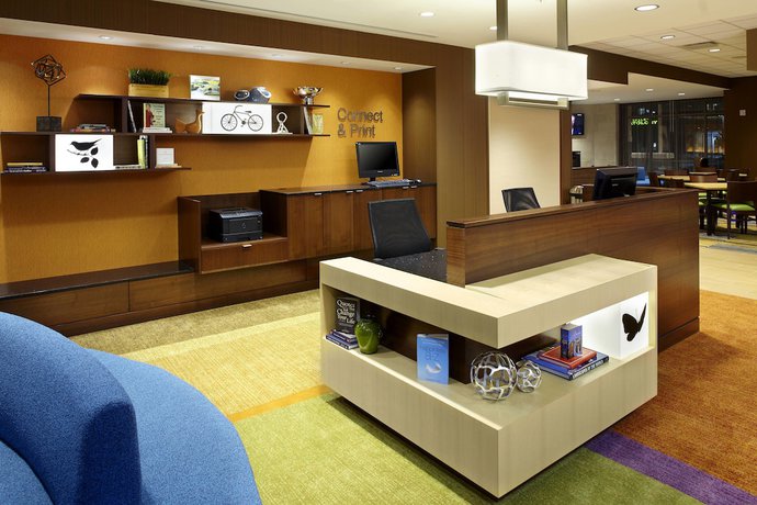 Imagen de los interiores del Hotel Fairfield By Marriott Inn and Suites Wheeling At The Highlands. Foto 18