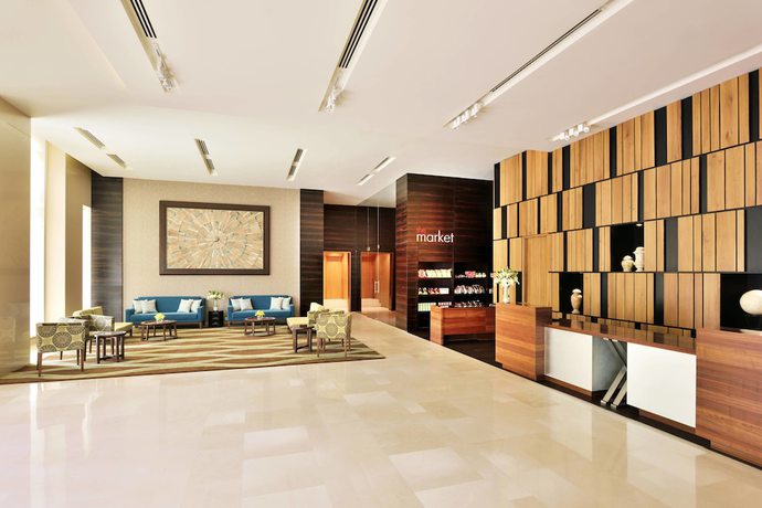 Imagen de los interiores del Hotel Fairfield By Marriott Jodhpur. Foto 11