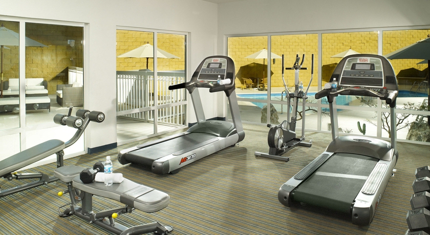 Imagen de los interiores del Hotel Fairfield By Marriott Los Cabos. Foto 10