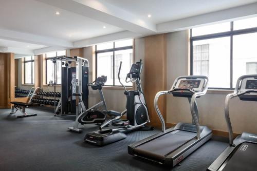 Imagen general del Hotel Fairfield By Marriott Shanghai Jingan. Foto 5