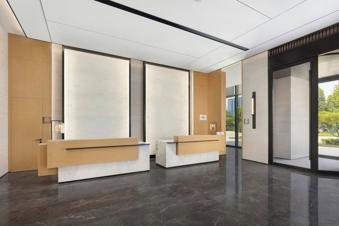 Imagen de los interiores del Hotel Fairfield By Marriott Wuhan Hankou. Foto 13