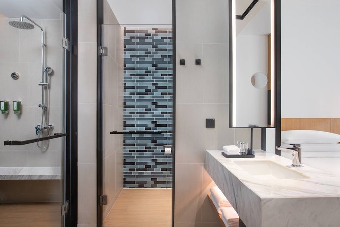 Imagen de la habitación del Hotel Fairfield By Marriott Zhuhai Xiangzhou. Foto 11