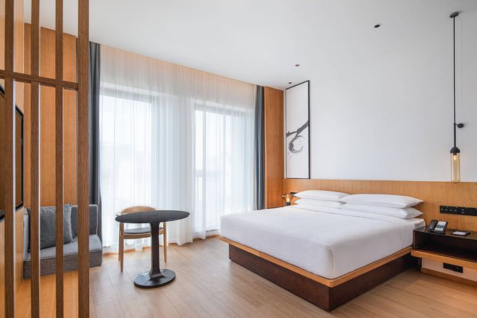Imagen de la habitación del Hotel Fairfield By Marriott Zhuhai Xiangzhou. Foto 13