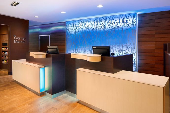 Imagen de los interiores del Hotel Fairfield Inn And Suites Akron Fairlawn. Foto 12