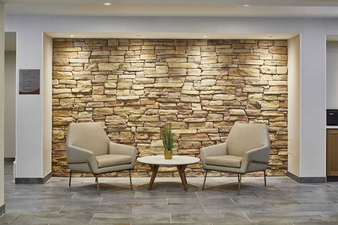 Imagen de los interiores del Hotel Fairfield Inn And Suites By Marriott Albany Airport. Foto 17