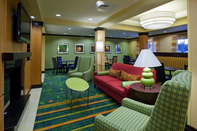 Imagen de los interiores del Hotel Fairfield Inn And Suites By Marriott Albany. Foto 12