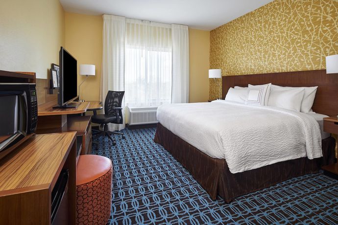 Imagen de la habitación del Hotel Fairfield Inn And Suites By Marriott Alexandria, Alexandria. Foto 12