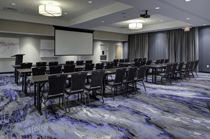 Imagen de los interiores del Hotel Fairfield Inn And Suites By Marriott Allentown Wes. Foto 12