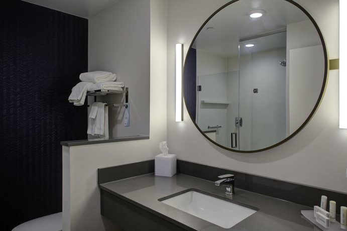 Imagen de la habitación del Hotel Fairfield Inn And Suites By Marriott Allentown Wes. Foto 8