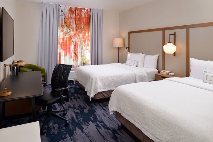 Imagen de la habitación del Hotel Fairfield Inn And Suites By Marriott Arlington Six Flags. Foto 5