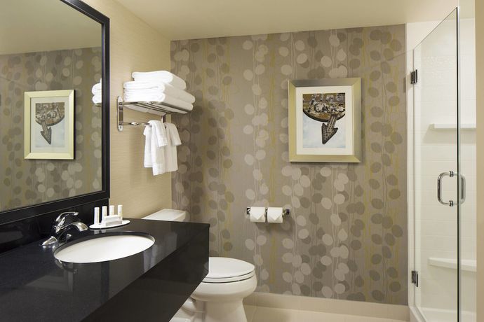 Imagen de la habitación del Hotel Fairfield Inn And Suites By Marriott Calgary Downtown. Foto 7