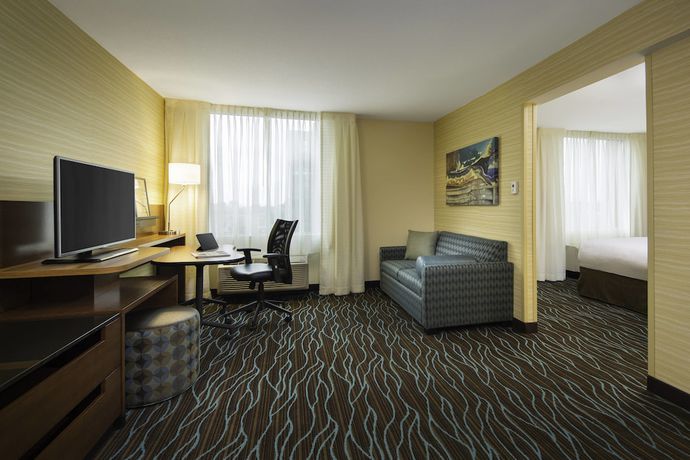 Imagen de la habitación del Hotel Fairfield Inn And Suites By Marriott Calgary Downtown. Foto 11