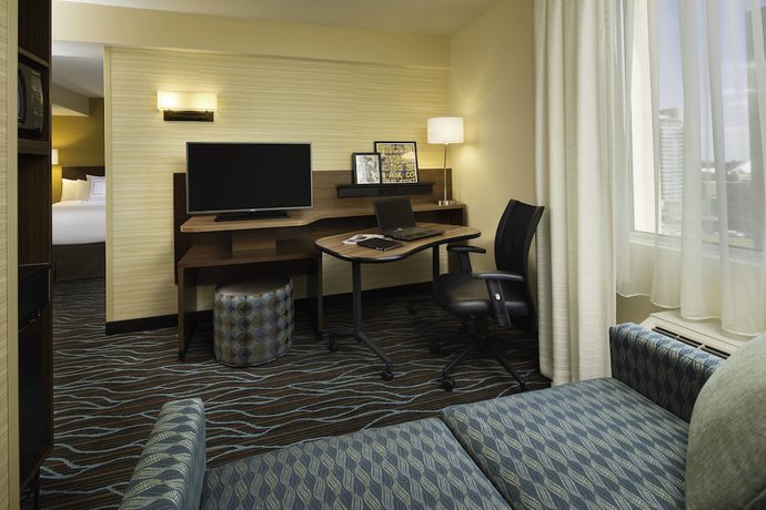 Imagen de la habitación del Hotel Fairfield Inn And Suites By Marriott Calgary Downtown. Foto 13