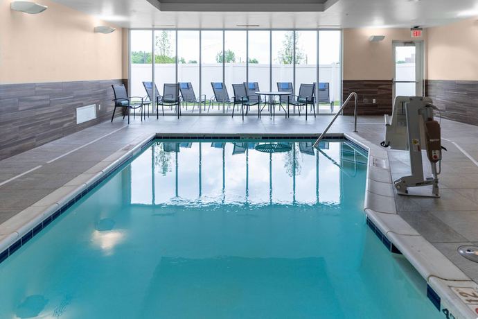 Imagen de la piscina del Hotel Fairfield Inn And Suites By Marriott Columbus New Albany. Foto 20
