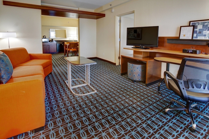 Imagen de la habitación del Hotel Fairfield Inn And Suites By Marriott Destin. Foto 10