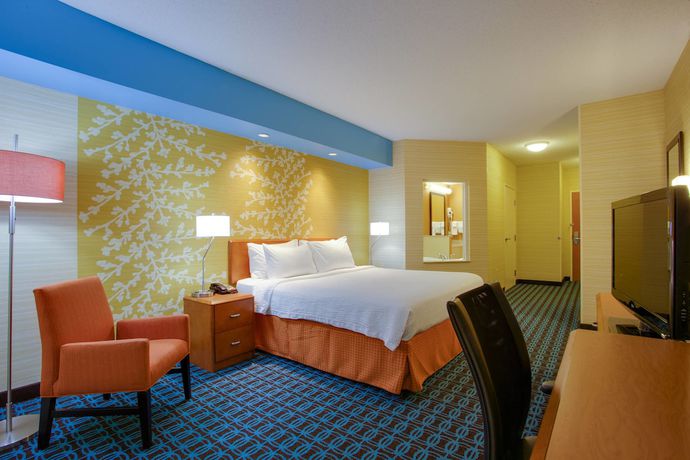 Imagen de la habitación del Hotel Fairfield Inn And Suites By Marriott Edison-south Plainfield. Foto 3