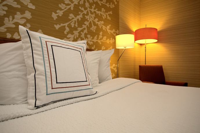 Imagen de la habitación del Hotel Fairfield Inn And Suites By Marriott Edison-south Plainfield. Foto 6