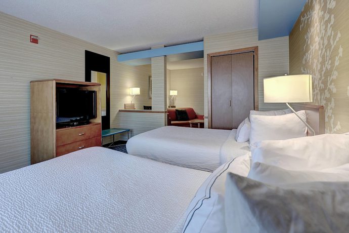 Imagen de la habitación del Hotel Fairfield Inn And Suites By Marriott Edison-south Plainfield. Foto 15