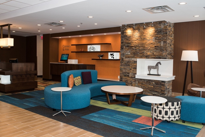 Imagen de los interiores del Hotel Fairfield Inn And Suites By Marriott Edmonton Nort. Foto 14
