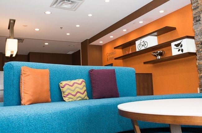 Imagen de los interiores del Hotel Fairfield Inn And Suites By Marriott Edmonton Nort. Foto 15