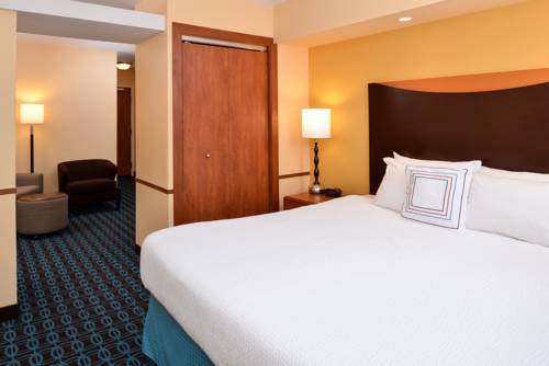 Imagen de la habitación del Hotel Fairfield Inn And Suites By Marriott Fort Wayne. Foto 10