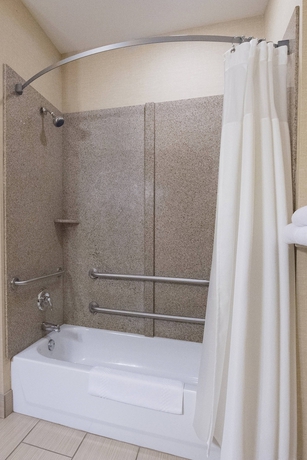 Imagen de la habitación del Hotel Fairfield Inn And Suites By Marriott Gainesville. Foto 8