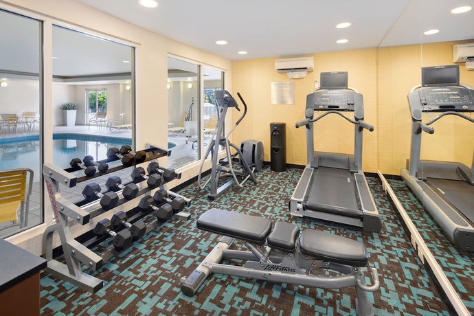 Imagen de los interiores del Hotel Fairfield Inn And Suites By Marriott Indianapolis Airport. Foto 18