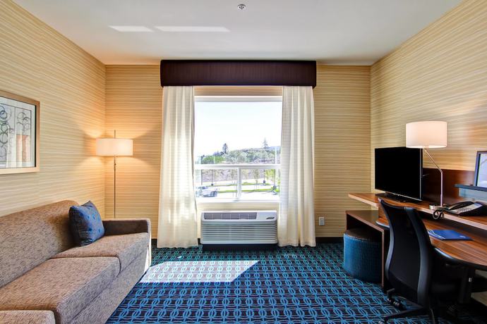 Imagen de la habitación del Hotel Fairfield Inn And Suites By Marriott Kamloops. Foto 14