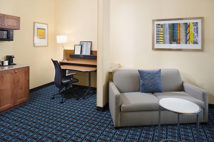 Imagen de la habitación del Hotel Fairfield Inn And Suites By Marriott Lafayette South. Foto 5