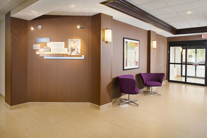 Imagen de los interiores del Hotel Fairfield Inn And Suites By Marriott Lafayette South. Foto 17