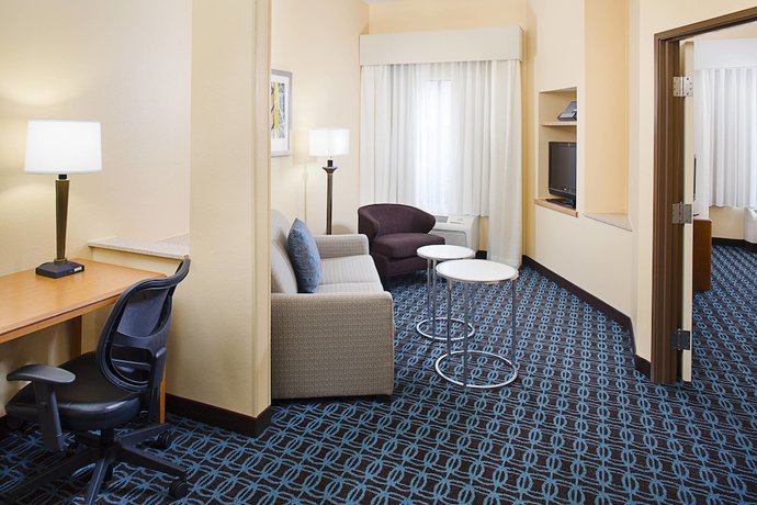 Imagen de la habitación del Hotel Fairfield Inn And Suites By Marriott Lafayette South. Foto 8