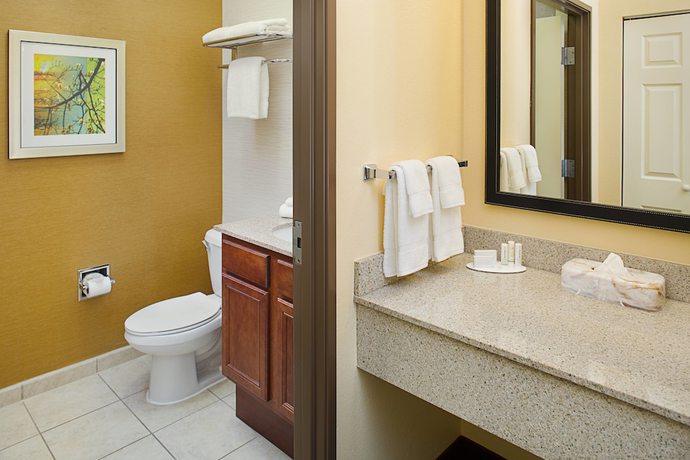 Imagen de la habitación del Hotel Fairfield Inn And Suites By Marriott Lafayette South. Foto 10