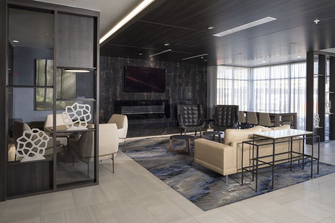 Imagen de los interiores del Hotel Fairfield Inn And Suites By Marriott Oklahoma City Downtown. Foto 17