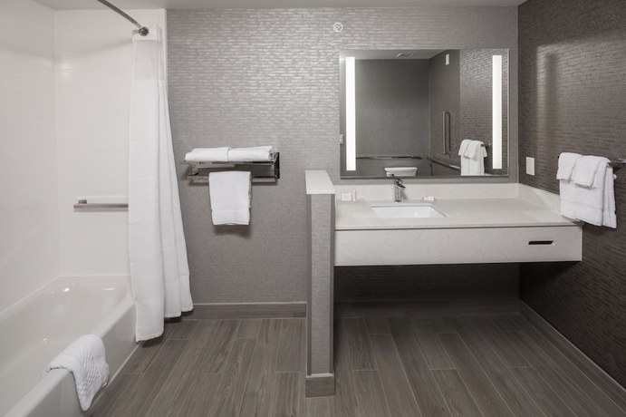 Imagen de la habitación del Hotel Fairfield Inn And Suites By Marriott Oklahoma City Downtown. Foto 14