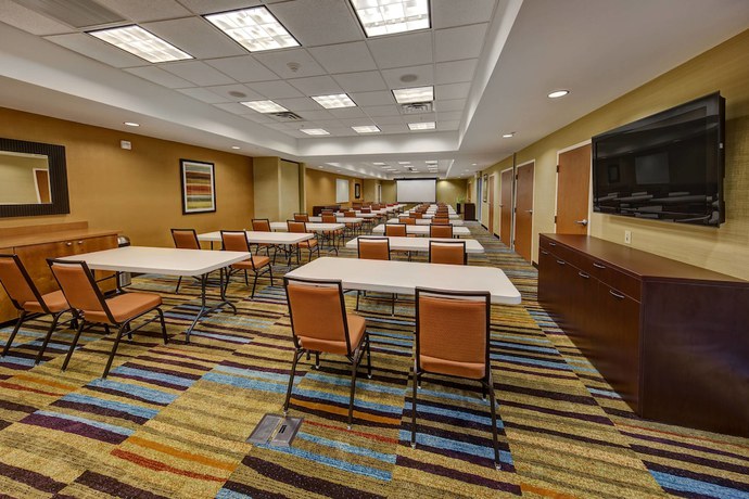 Imagen de los interiores del Hotel Fairfield Inn And Suites By Marriott Oklahoma City-warr Acres. Foto 16