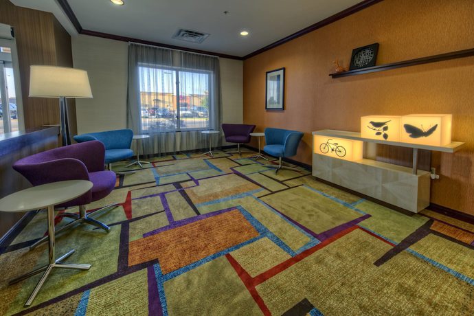 Imagen de los interiores del Hotel Fairfield Inn And Suites By Marriott Oklahoma City-warr Acres. Foto 19