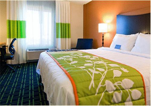 Imagen de la habitación del Hotel Fairfield Inn And Suites By Marriott Plainville. Foto 2