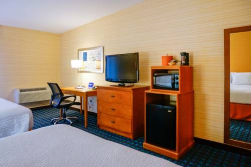 Imagen de la habitación del Hotel Fairfield Inn And Suites By Marriott San Jose Airport. Foto 4