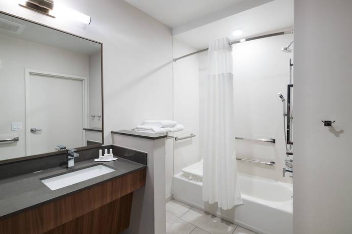 Imagen de la habitación del Hotel Fairfield Inn And Suites By Marriott Savannah I-95 North. Foto 2