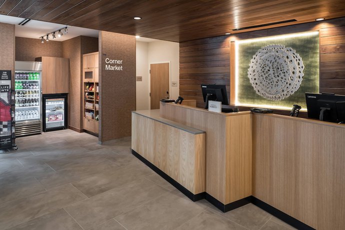 Imagen de los interiores del Hotel Fairfield Inn And Suites By Marriott Savannah I-95 North. Foto 19