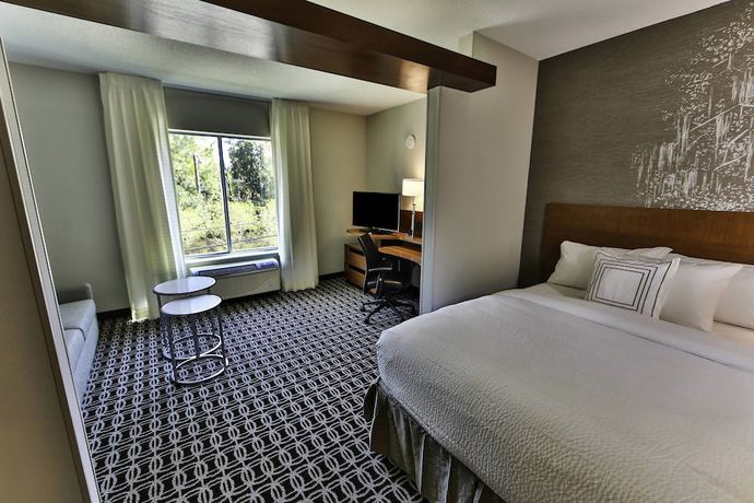 Imagen de la habitación del Hotel Fairfield Inn And Suites By Marriott Savannah Midtown. Foto 5