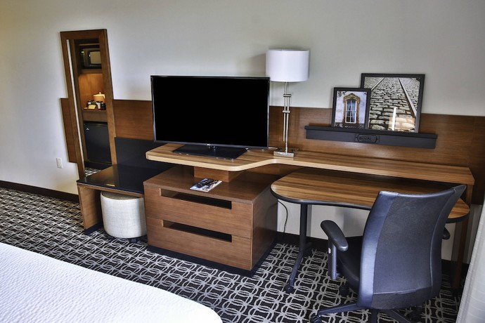 Imagen de la habitación del Hotel Fairfield Inn And Suites By Marriott Savannah Midtown. Foto 6
