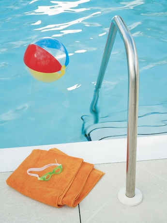 Imagen de la piscina del Hotel Fairfield Inn And Suites By Marriott Seymour. Foto 19