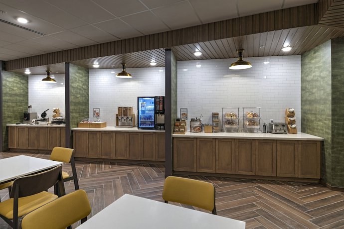 Imagen del bar/restaurante del Hotel Fairfield Inn And Suites By Marriott St. Louis Downtown. Foto 7
