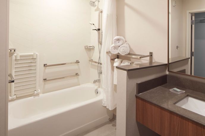 Imagen de la habitación del Hotel Fairfield Inn And Suites By Marriott Stony Creek. Foto 6